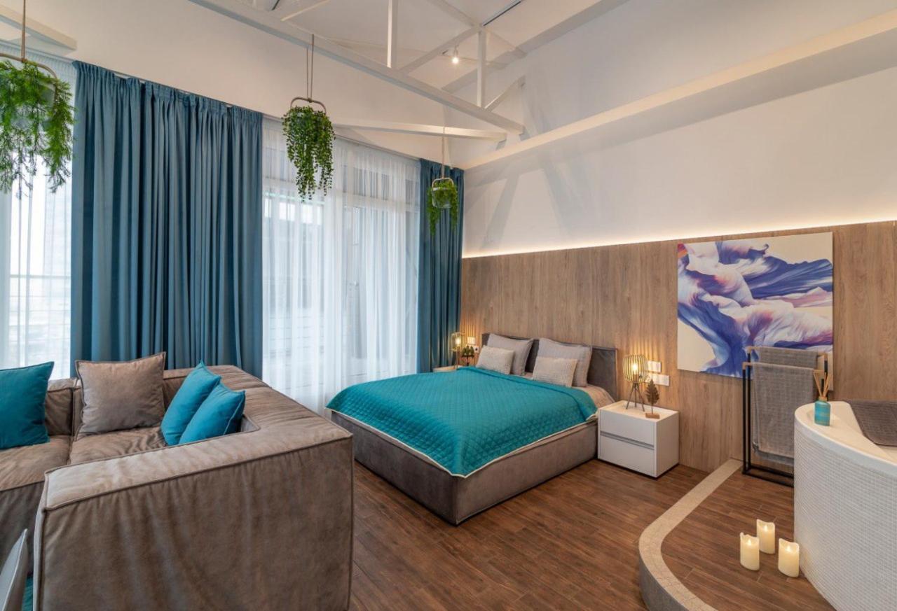 Stylish 1 Bedroom Studio Near Most City Dnipro Luaran gambar