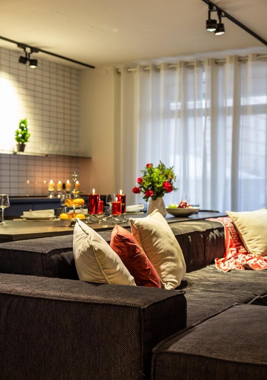 Stylish 1 Bedroom Studio Near Most City Dnipro Luaran gambar